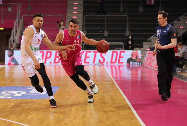 季必然会更 季必然会更