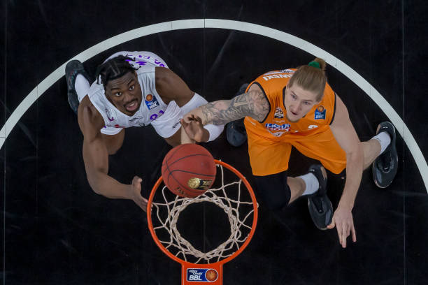 乎违背物理 乎违背物理