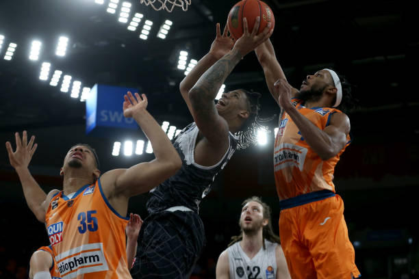 也是球队长 也是球队长